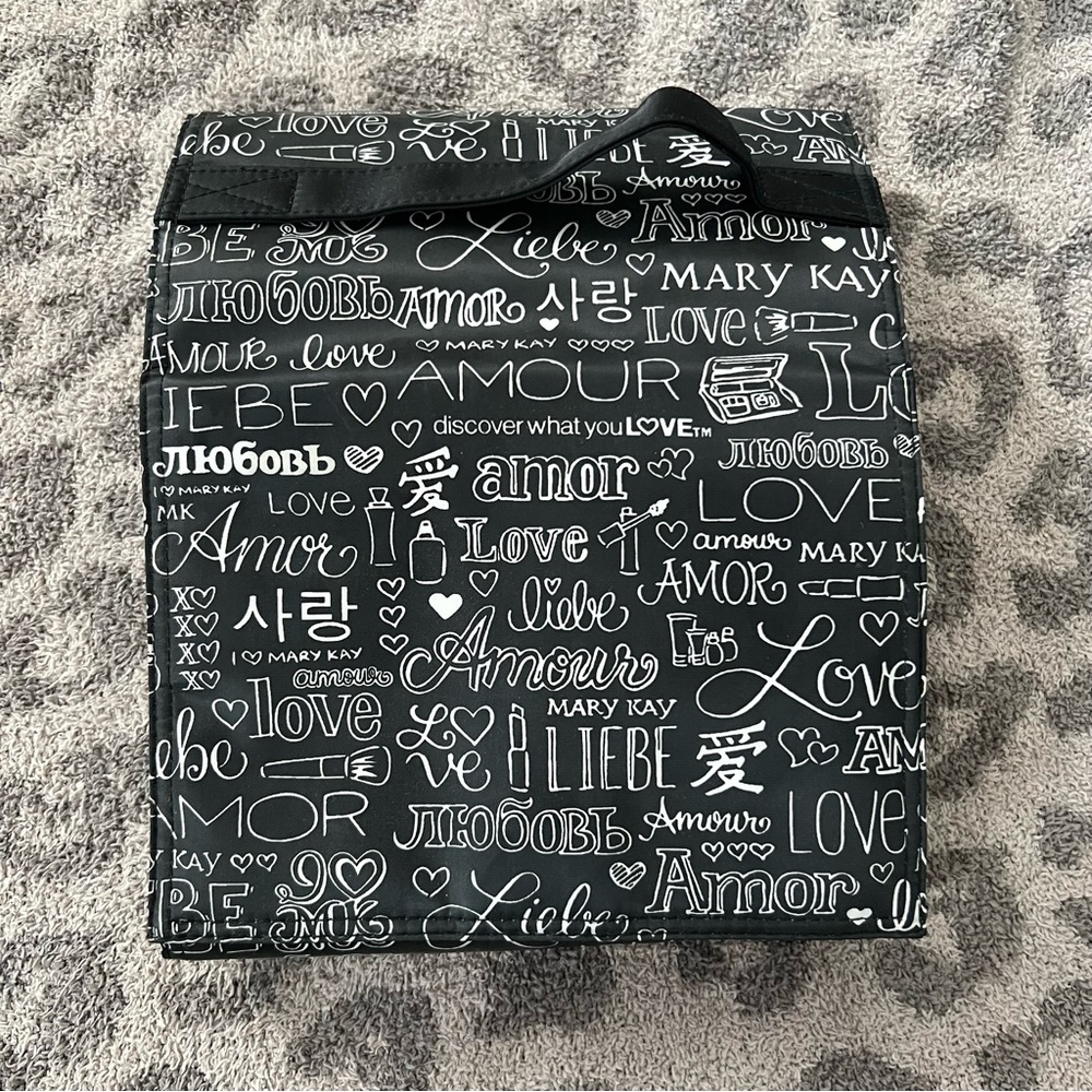Mary Kay Makeup Roll with FREE Brush Case!